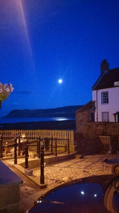 Bed and Breakfast Fernleigh Robin Hood's Bay Esterno foto